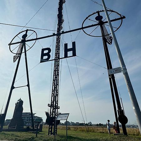 Appartamento Urlaub Direkt Im Hafen Cuxhaven Esterno foto